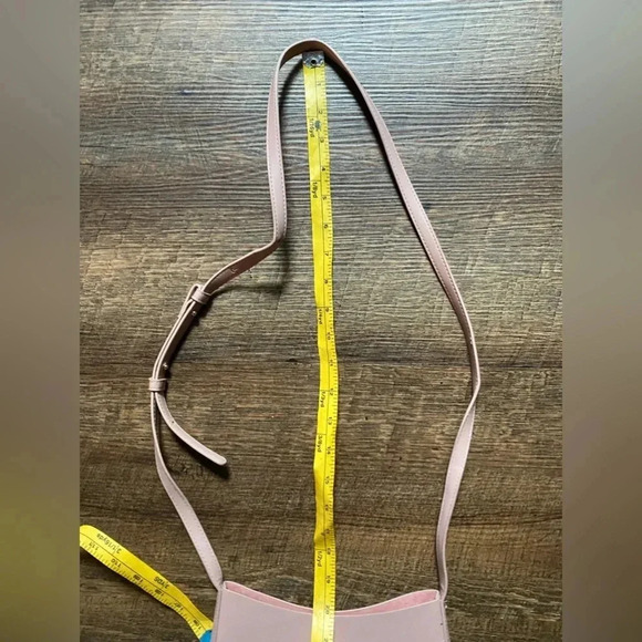 Anthropologie SAMARA shoulder bag EUC pale peony pink cottage core vegan suede - Picture 13 of 14